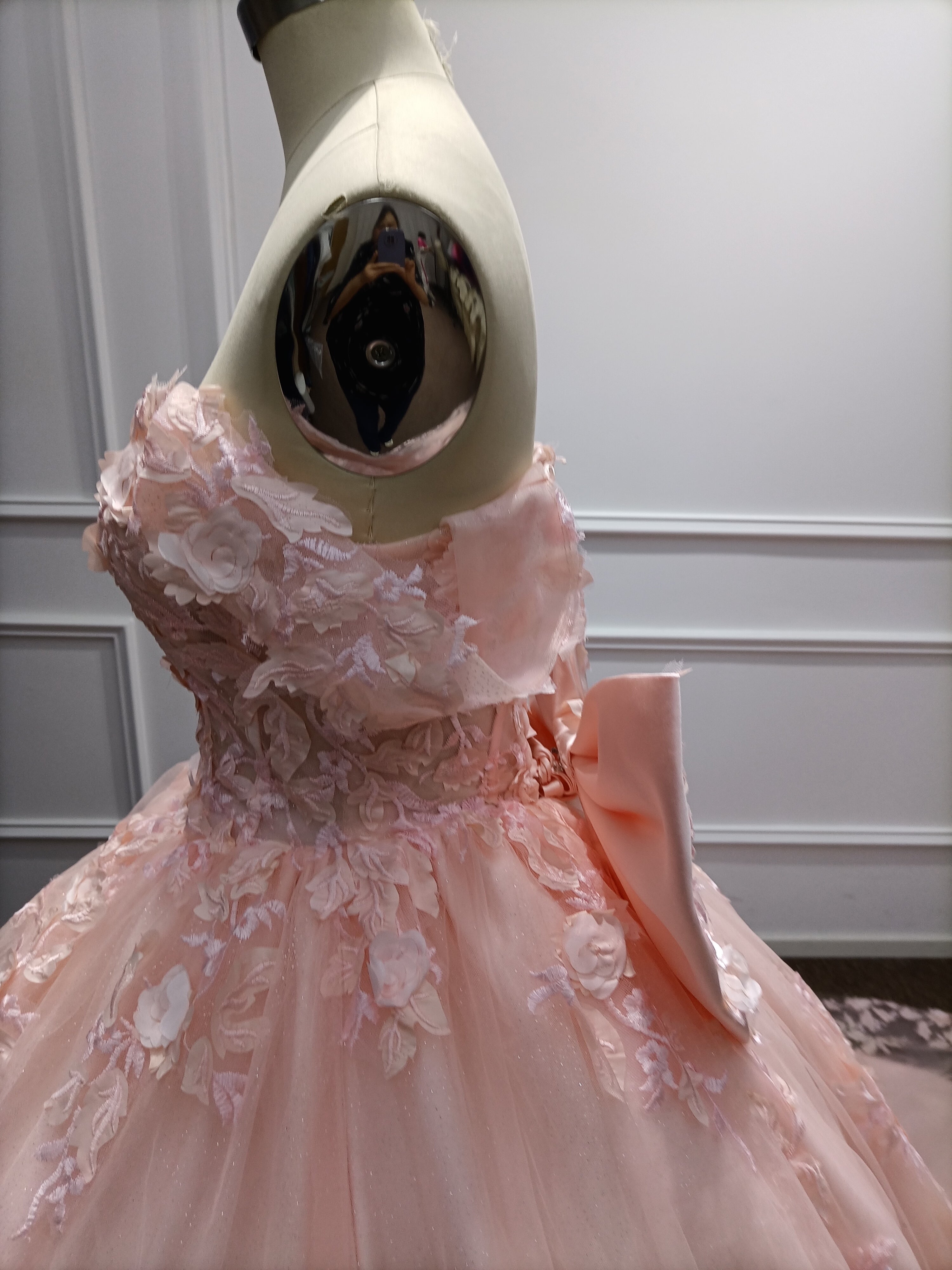 Pink Long Ball Gown Off the Shoulder Tulle Applique Lace Prom Dresses with Bow