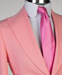 Pink Three-Piece Peaked Lapel Wedding Suit for Groom
