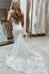 Sleeveless Bateau Mermaid Wedding Dress with Tulle Appliques