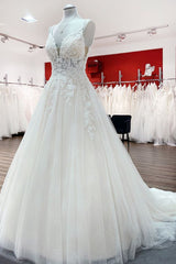 Spaghetti Strap V-Neck A-Line Backless Wedding Dress with Tulle Lace