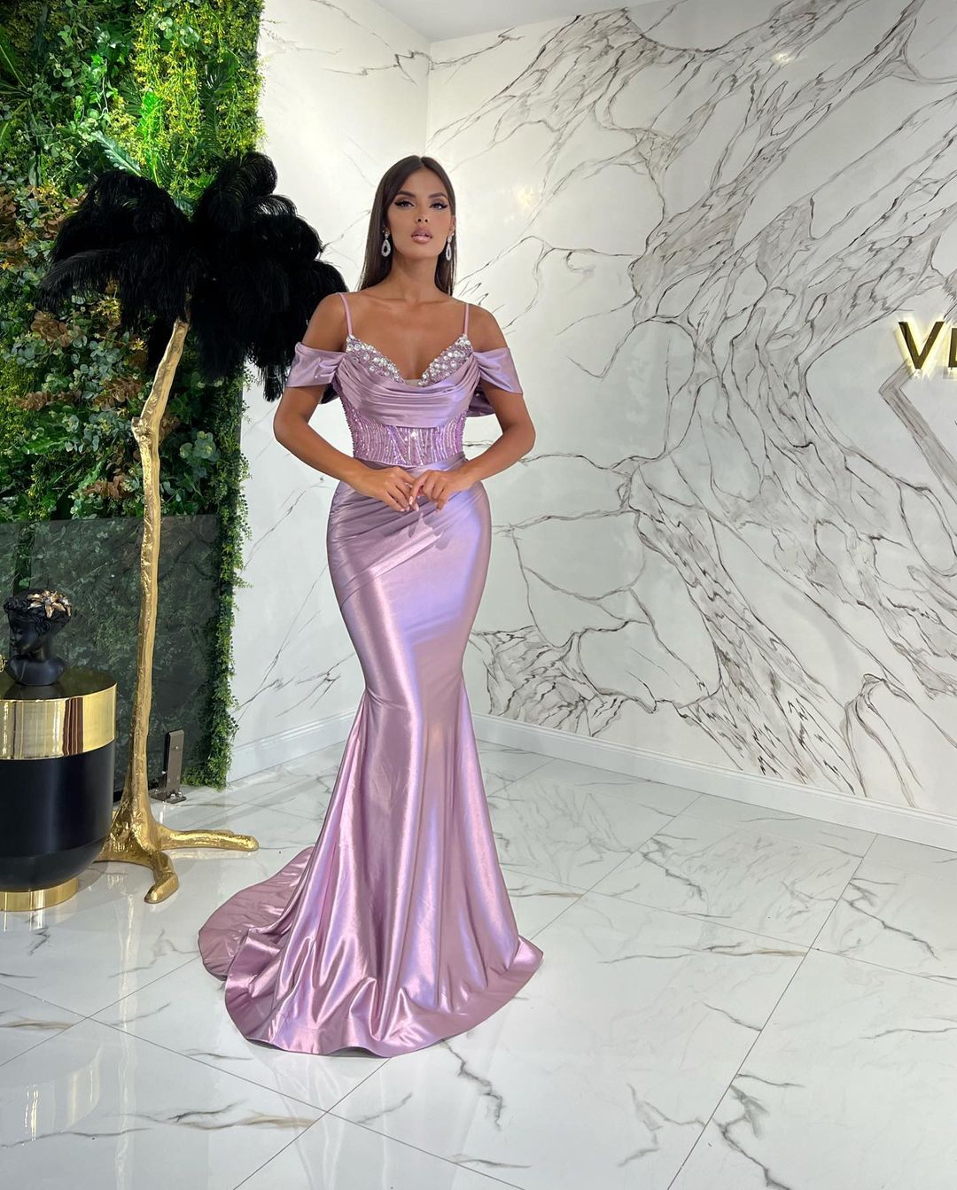 Spaghetti-Straps Sweetheart Mermaid Evening Dress with Sequins Online