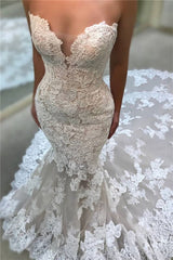 Strapless V-Neck Backless Long Mermaid Wedding Dress with Lace Appliques