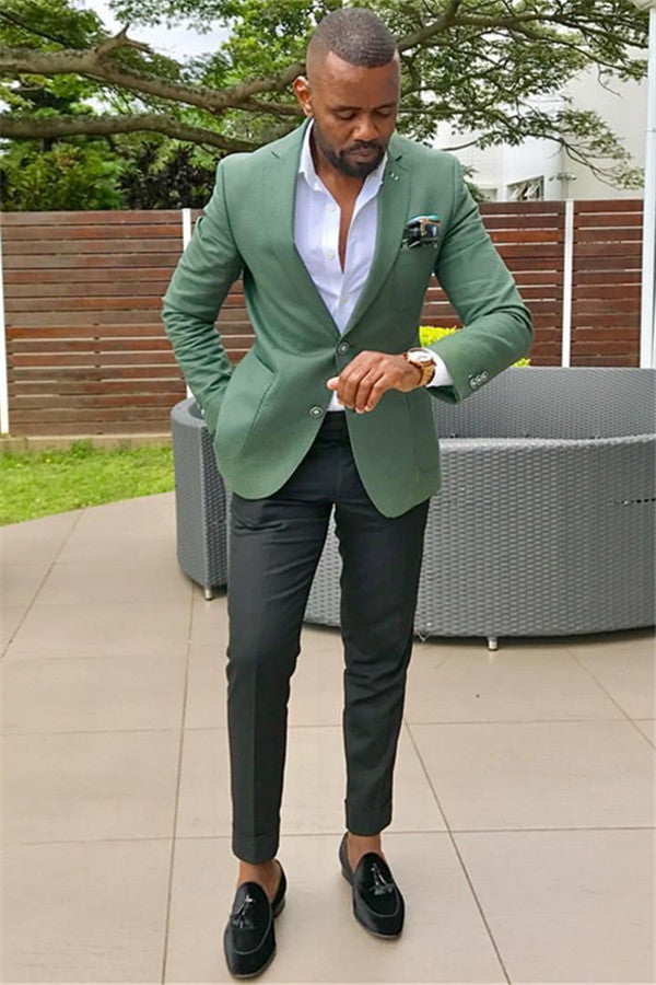 Stylish Alexander Green Groomsmen Tuxedo with Notched Lapel