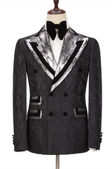 Stylish Black Double-Breasted Wedding Suit with Peaked Lapel for Groom