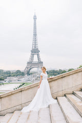 Sweetheart A-Line Wedding Dress With Wide Straps Backless Lace Ruffles Appliques