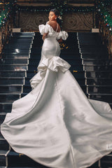 Sweetheart Bubble Sleeve Applique Mermaid Wedding Dress with Cathedral Train