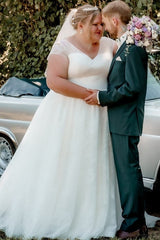 Babyonlines Sweetheart Short Sleeves Plus Size Ball Gown Wedding Dresses