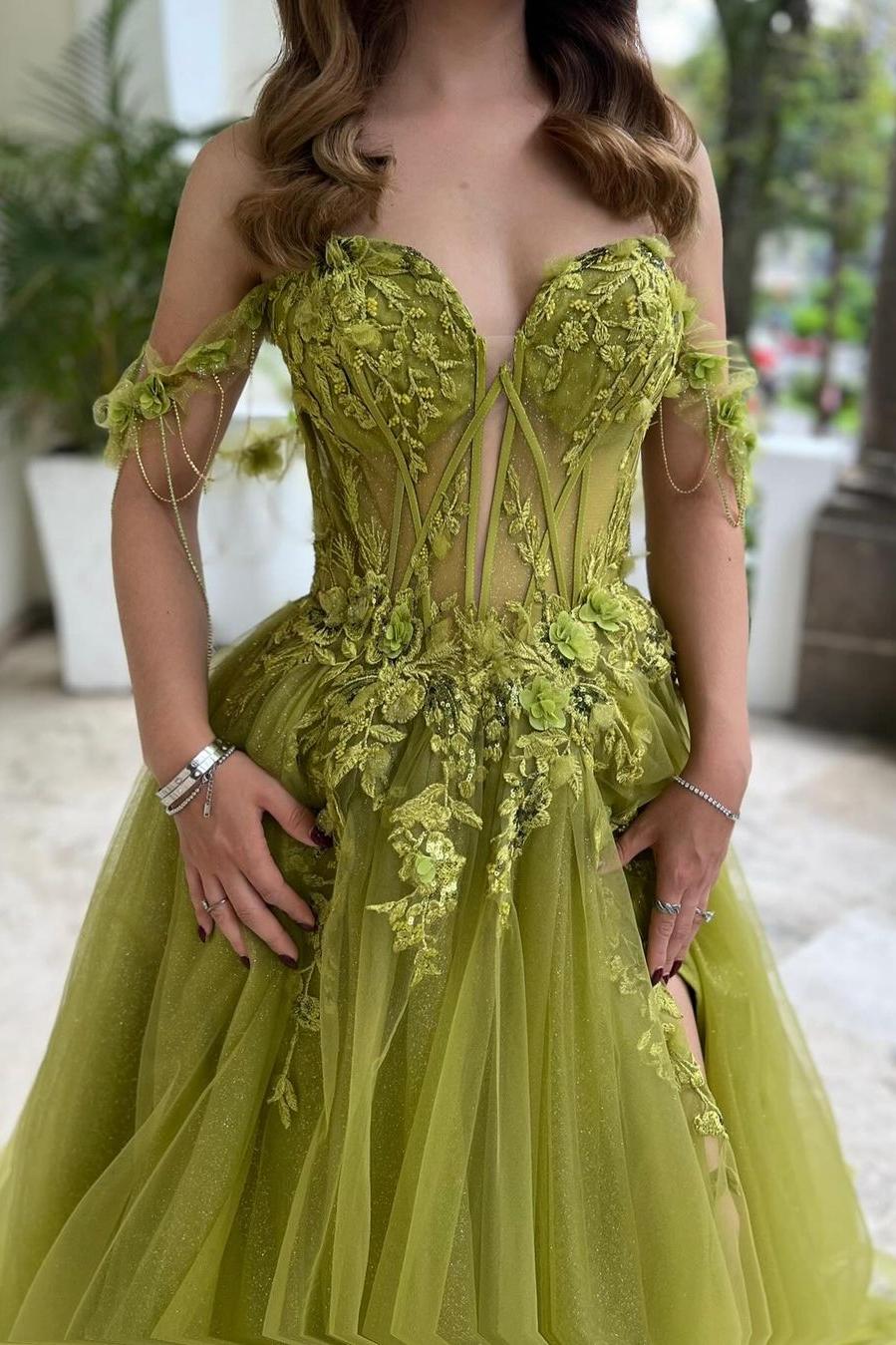 Sweetheart Off the Shoulder Tulle Prom Dress with Split and Appliques