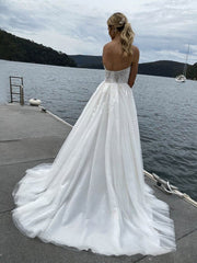 Beautiful Ball Gown Sweetheart Tulle Sweep Train Wedding Dresses With Split Front