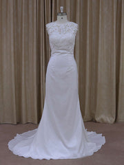 Beautiful Trumpet/Mermaid Illusion Chiffon Court Train Wedding Dress with Appliques Lace