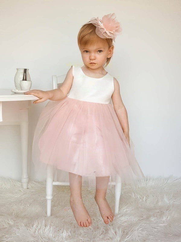 Cheap Tea-length Flower Girl Dresses with Bow - A-line Scoop Neck Tulle