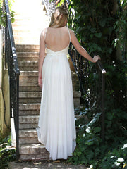 Elegant A-Line V-Neck Chiffon Wedding Dress with Appliques Lace