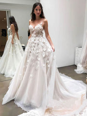Organza Sweep Train Ball Gown Wedding Dresses with Flower(s)