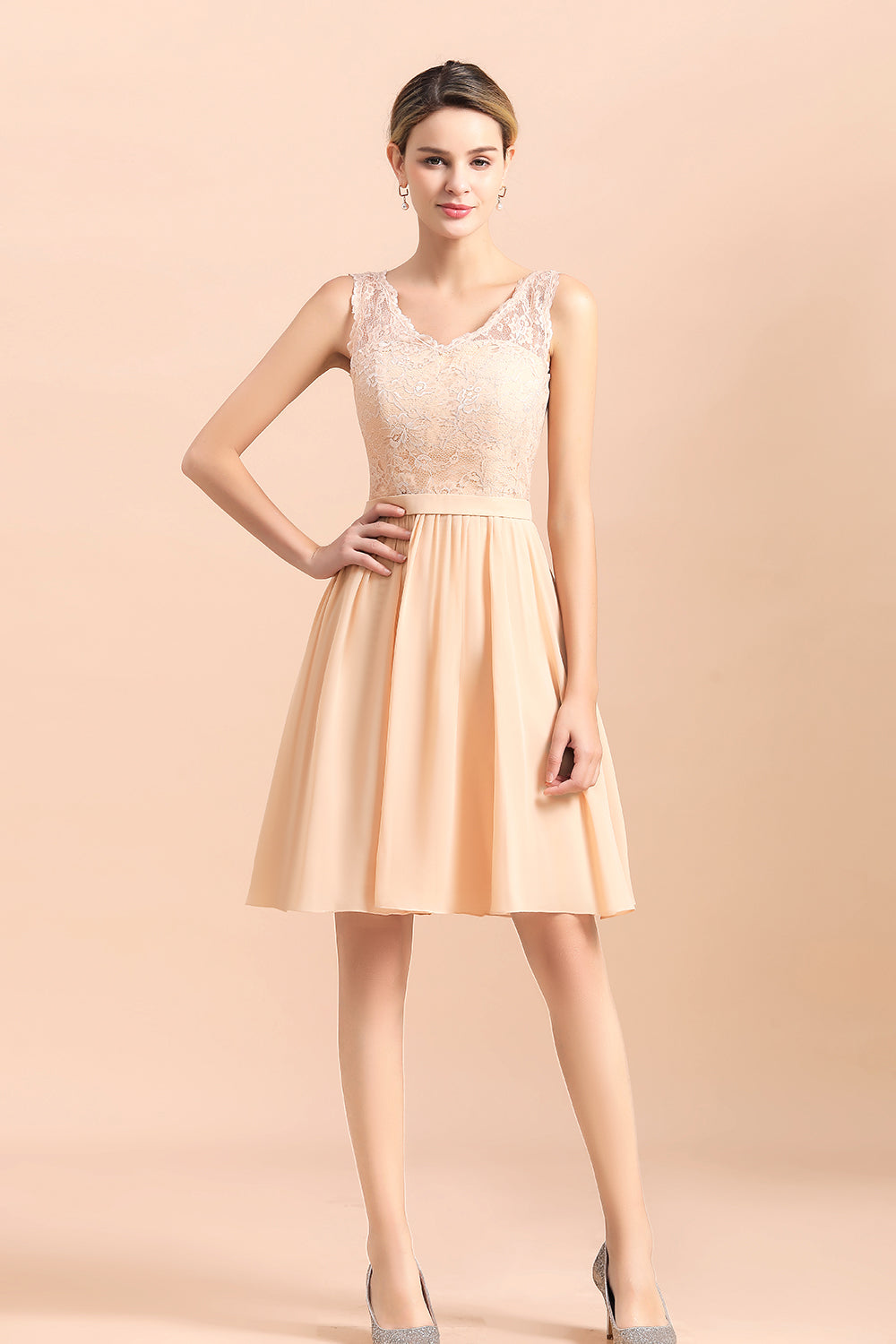 Pretty V-Neck Chiffon Lace Short Bridesmaid Dress with Ruffles Online-Babyonlines