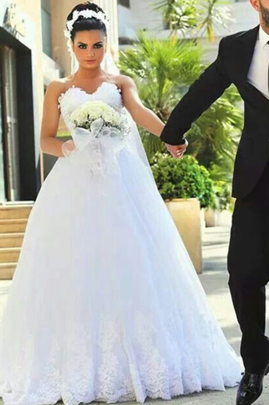 Newest A-line Sweetheart Sleeveless Lace Wedding Dress