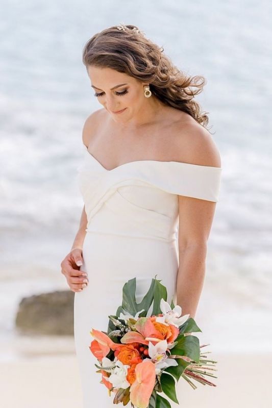 Off The Shoulder Sweetheart Sheath wedding Dresses | Floor Length Beach Bridal Gown