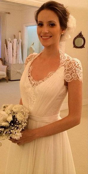 2021 A-line Beach Wedding Dresses Chiffon Short Sleeves Sheer Lace Back Elegant Bridal Gowns