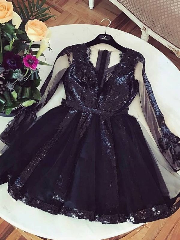 Sexy Black A-Line Homecoming Dresses | V-Neck Long Sleeves Sequins Cocktail Dresses HC0021