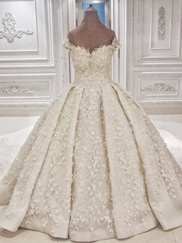 Luxury Ball Gown Wedding Dresses | Off The Shoulder Lace Appliques Bridal Dresses