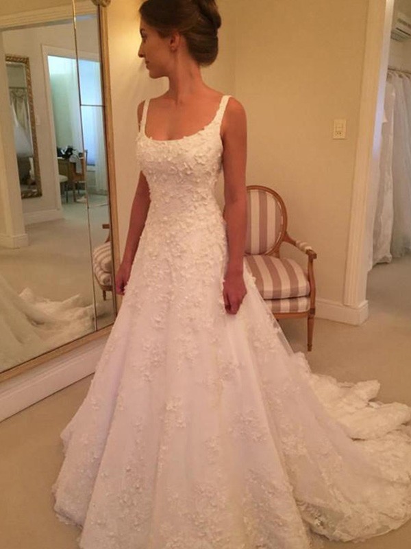 Elegant Lace A-Line Wedding Dresses | Straps Appliques Long Bridal Gowns