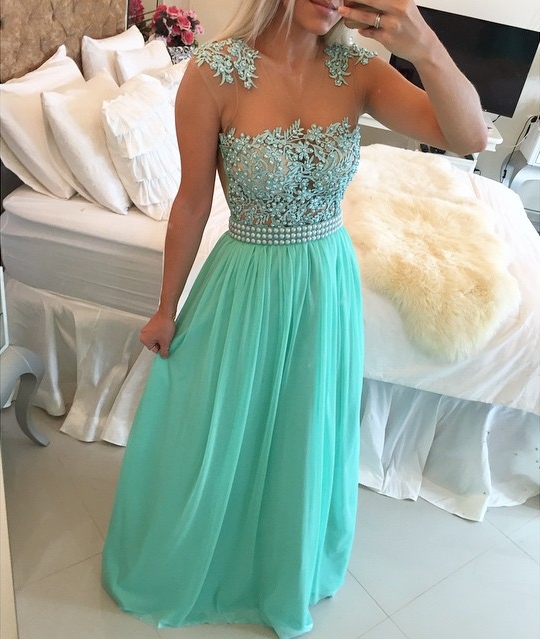 Mint Green Lace Pearls Chiffon Prom Dresses Sheer Neck Capped Sleeves Long Evening Gowns