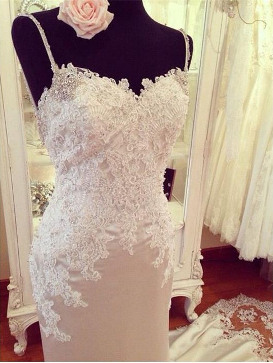 Elegant Spaghettis Straps Appliques Backless Lace Mermaid Wedding Dresses
