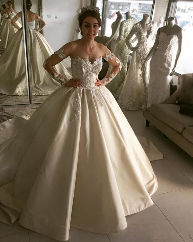 Elegant Ball Gown Wedding Dresses | Off-the-Shoulder Long Sleeves Bridal Gowns