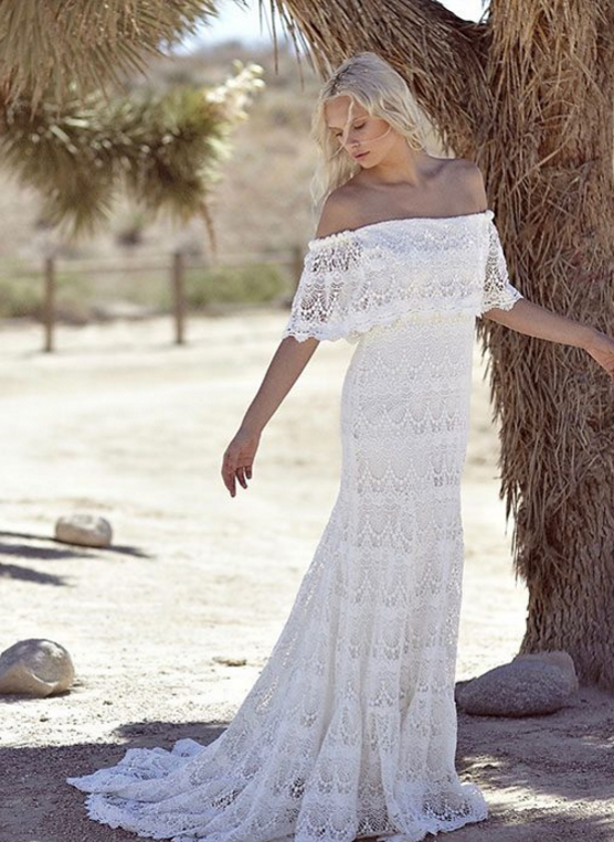 2021 Bohemian Wedding Dresses Off the Shoulder Scalloped Crochet Lace Beach Bridal Gowns