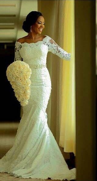 2021 Lace Mermaid Wedding Dresses Half Long Sleeves Off the Shoulder Beaded Elegant Bridal Gowns