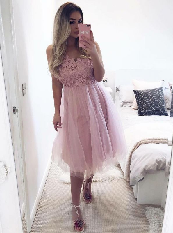 Chic Tulle A-Line Homecoming Dresses | Scoop Sleeveless Tulle Short Prom Dresses