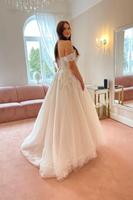 Charming Off the Shoulder Strapless A-Line Lace Tulle Wedding Dress_2