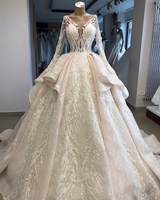 Layered Amazing Long-Sleeves Scoop Appliques Wedding Dresses_3