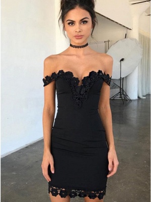 Chic Black Sheath Homecoming Dresses | Off-The-Shoulder Lace Appliques Short Cocktail Dresses_2