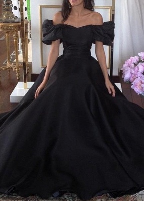 2021 Gothic Black Wedding Dresses Off the Shoulder Puffy Short Sleeves Sexy Bridal Gowns_1