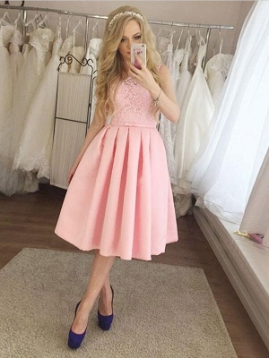 Exquisite Pink A-Line Homecoming Dresses | Scoop Sleeveless Lace Short Cocktail Dresses_1