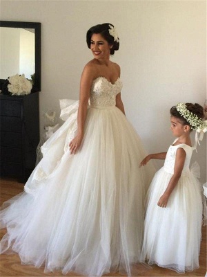 2021 Ball Gown Wedding Dresses Sweetheart Off the Shoulder Short Sleeves with Ruffles Back Bridal Gowns_4