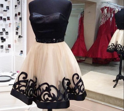 Black Strapless Applique Homecoming Dresses Sexy Short Party Dresses_1