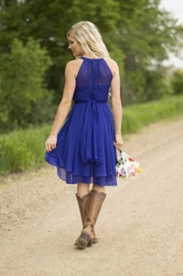 2021 Country Short Bridesmaid Dresses Chiffon Halter Neck Tiers Summer Wedding Party Dress_3