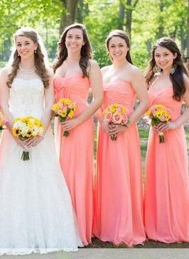 Ruched Floor-length New-Arrival Strapless Simple Bridesmaid Dresses_2