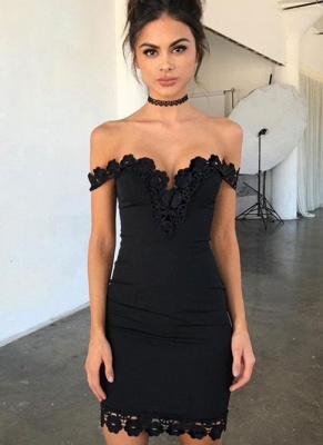 Chic Black Sheath Homecoming Dresses | Off-The-Shoulder Lace Appliques Short Cocktail Dresses_1