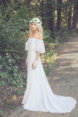 2021 Bohemian A-line Wedding Dresses Off the Shoulder Summer Simple Bridal Gowns_1
