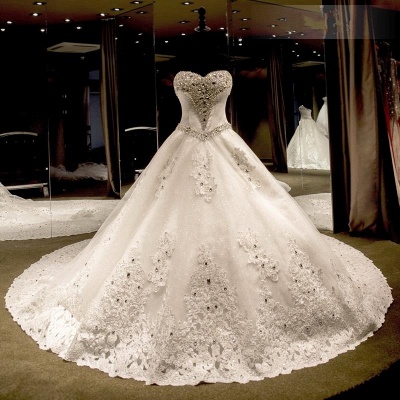 Luxury Ball Gown Wedding Dresses Sweetheart Neck Crystals Lace-up Back Cathedral Train Bridal Gowns_3